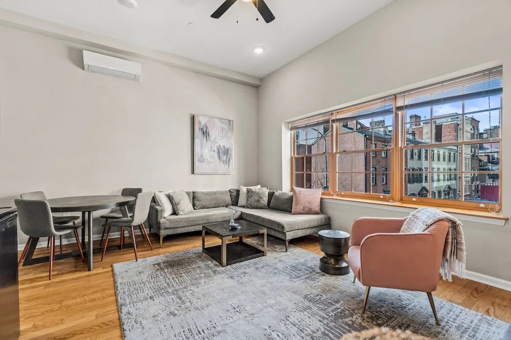 261 S 17th Street
