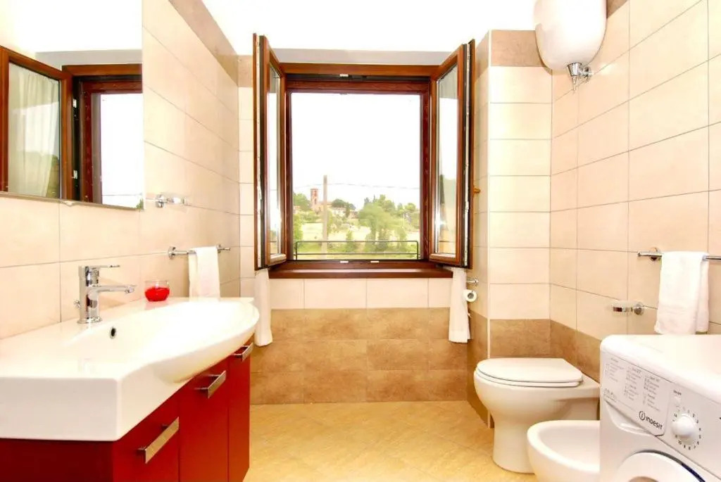 Umbrian Hills Flat - Free Parking & Garden