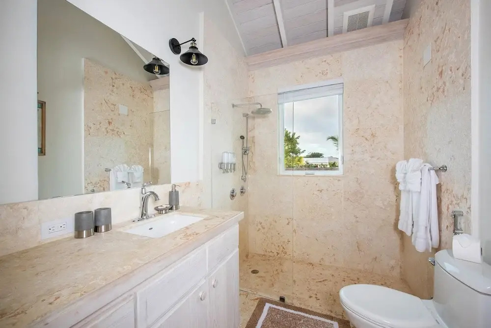 Wild Orchid Hideaway: Lux Beachfront Sanctuary