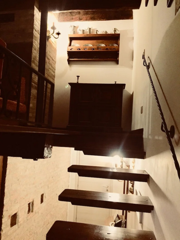 Hesperia Apartment