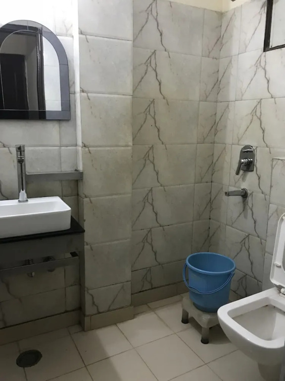 Hotel Delhi Continental