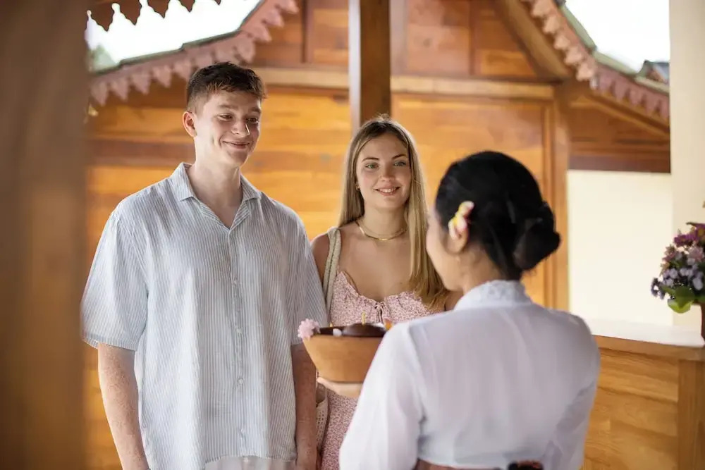 Devani Resort Sidemen