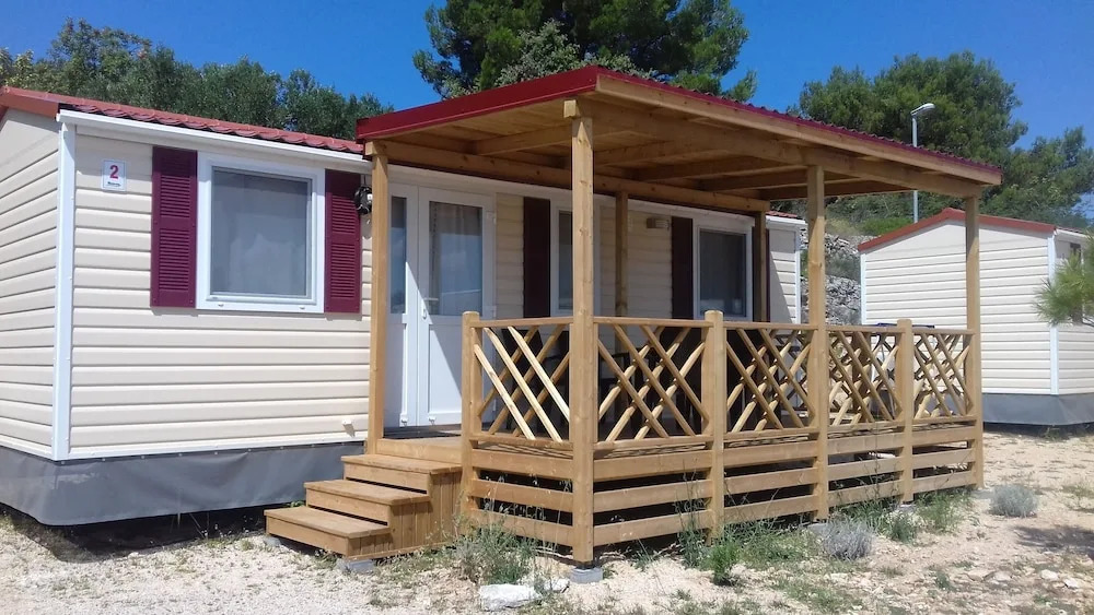 Victoria Mobilehome Camping Jezera Lovišća