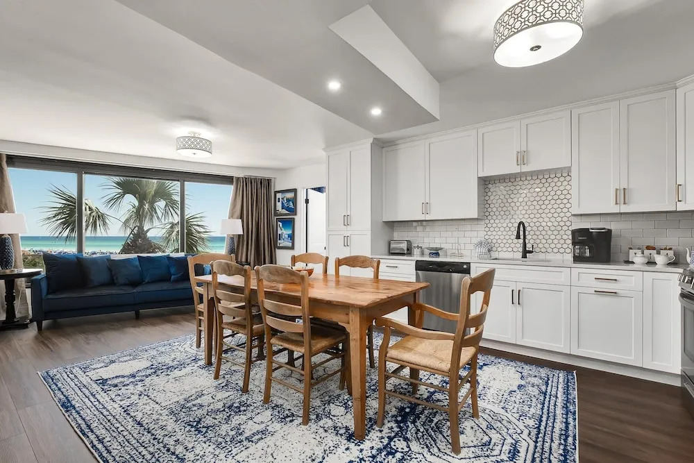 Beachside One 4036