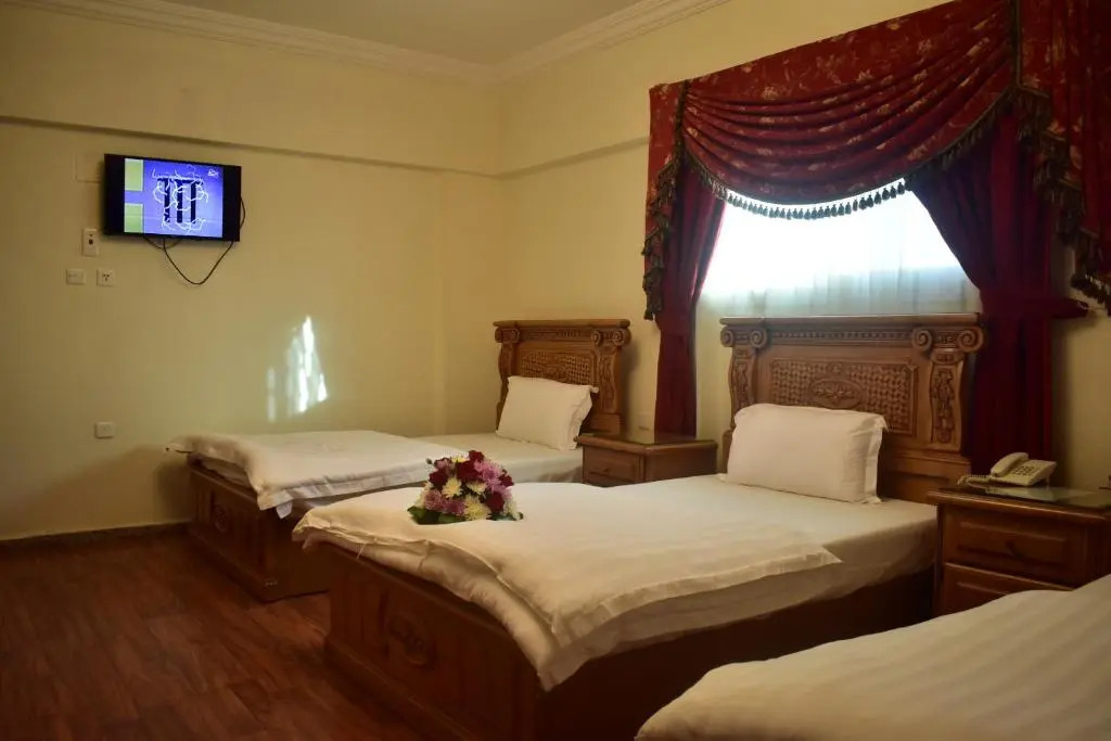 Genac Hotel