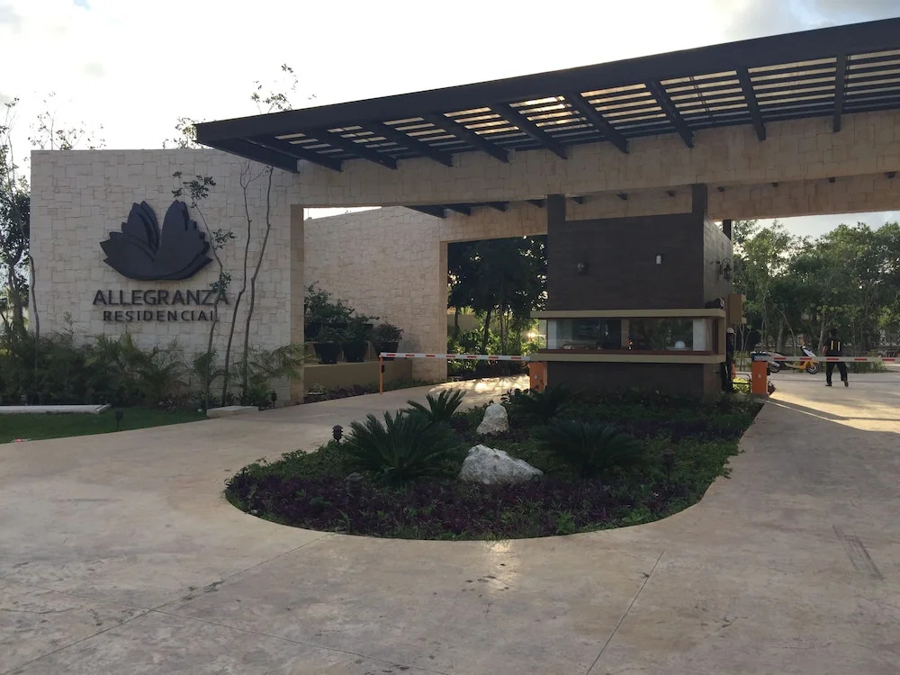 Residencial Allegranza 628 by Sinbad