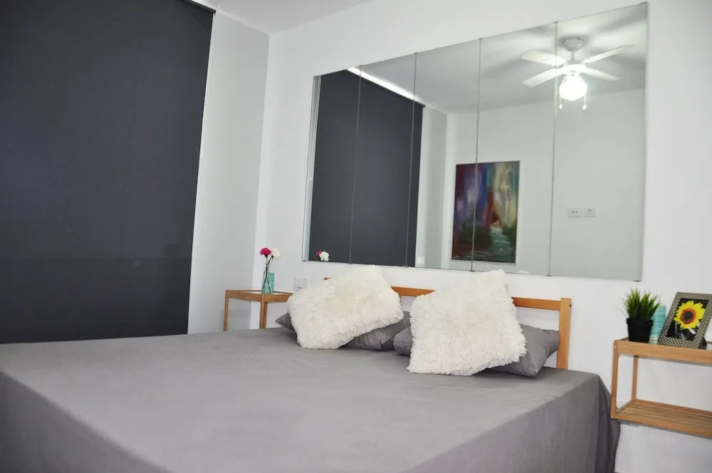 Apartamentos en Playa de Amadores - My Home, Your Home