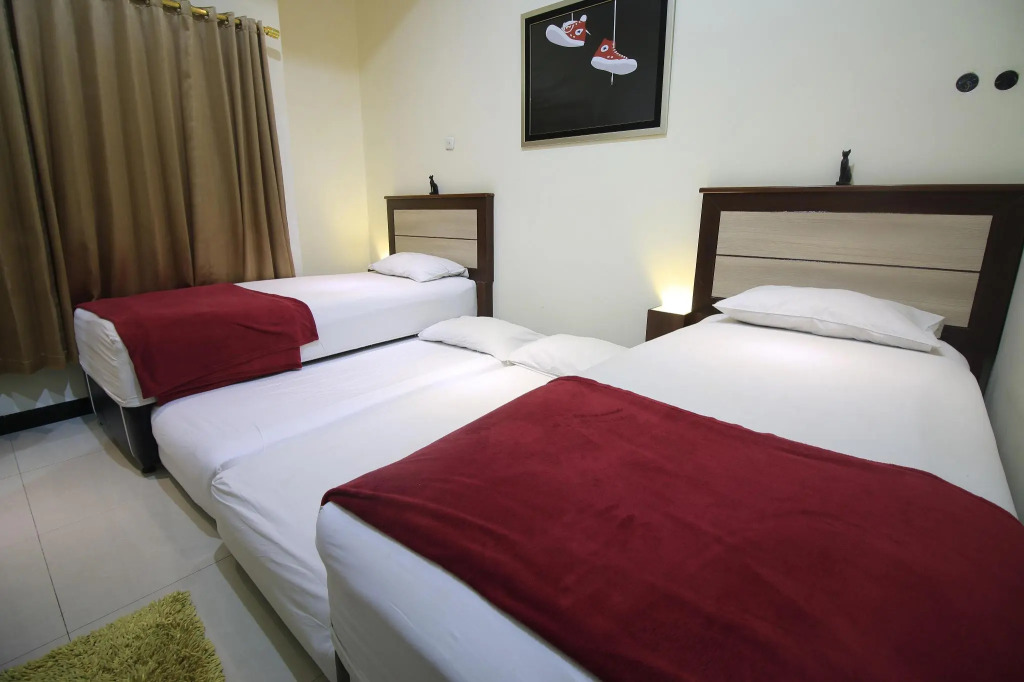 Cabin Hotel Sutomo