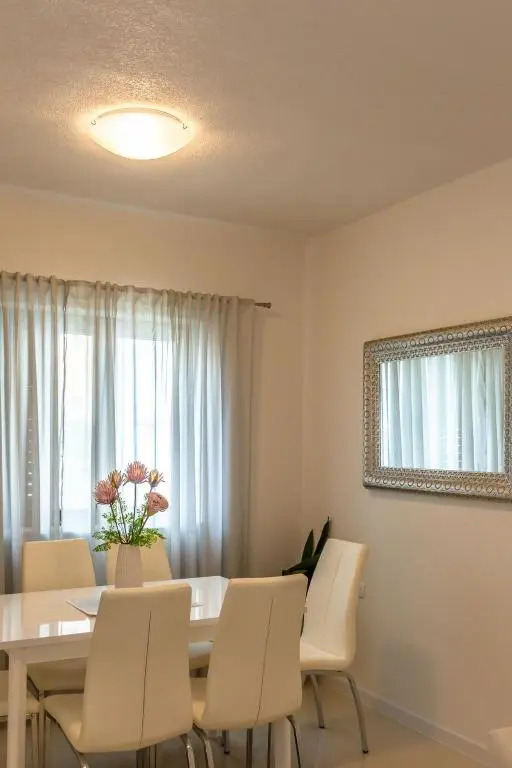 Tatijana Holiday Apartments