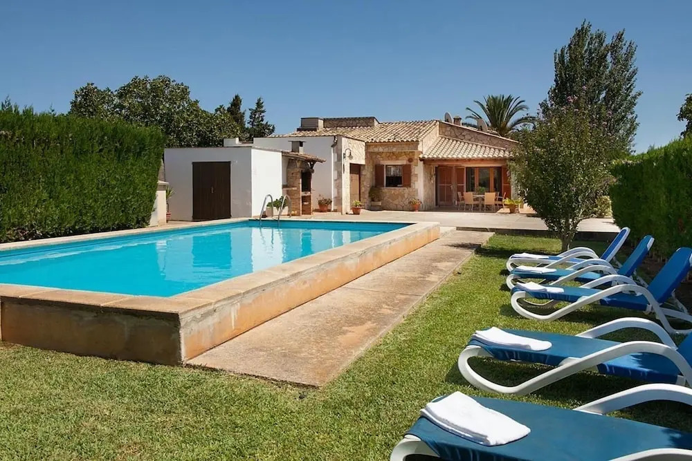 Villa - 3 Bedrooms with Pool and WiFi - 103191