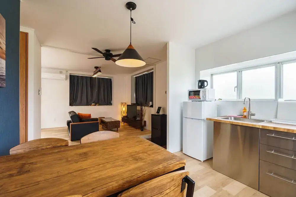 Ikidane House Onnason Maeda
