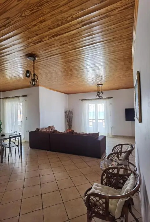 Gialos Apartment