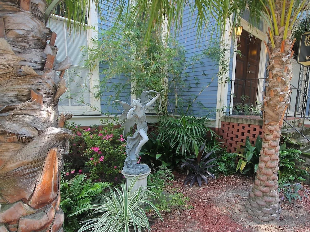 Forsyth Park East by S.D.V.