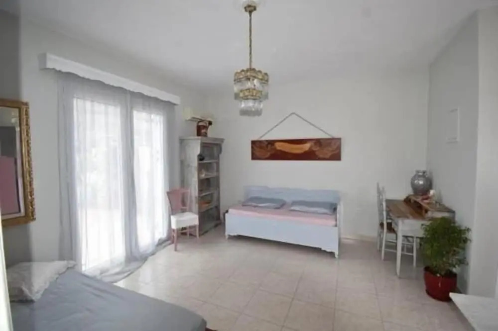 Brezza Apartments
