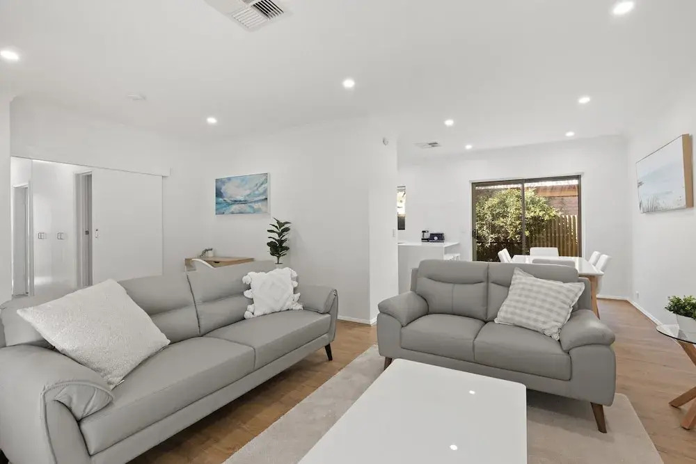 Stylish 3-bed House Close to Attractions