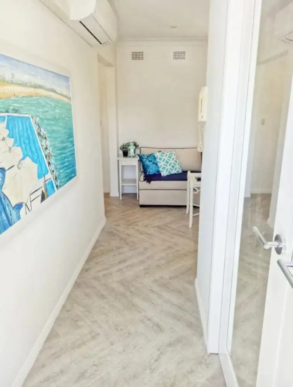 Freshly Renovated Apartment in the Heart of Bondi