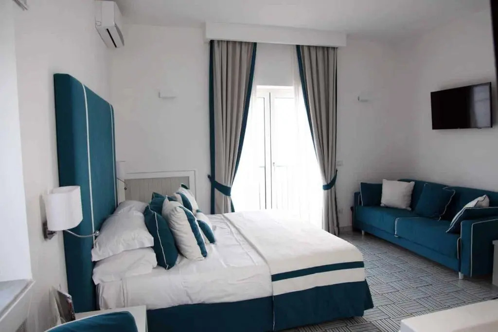 Hotel Bristol