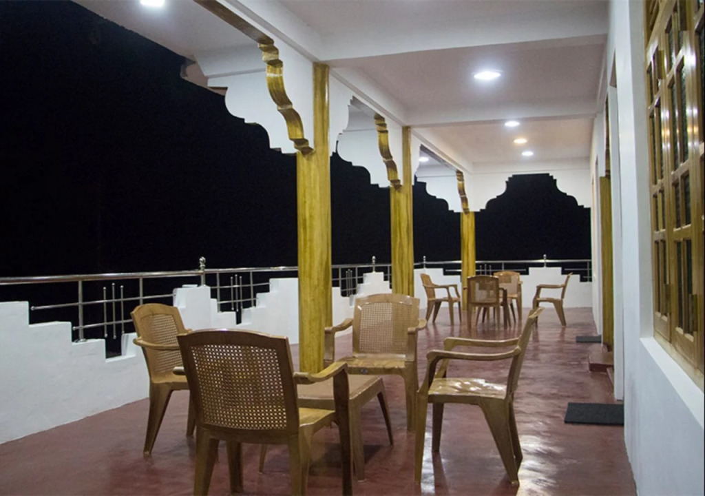 Nilaveli Star View Hotel