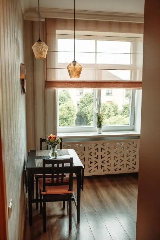 2 bedroom central flat