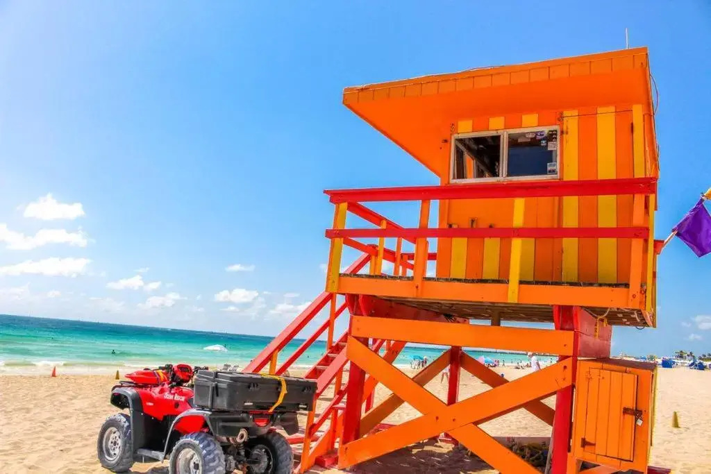 Apartment On The Beach