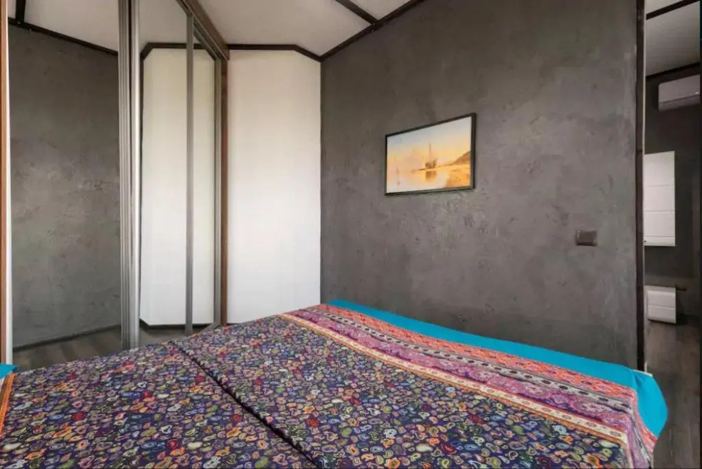 2 room loft style appartment 169