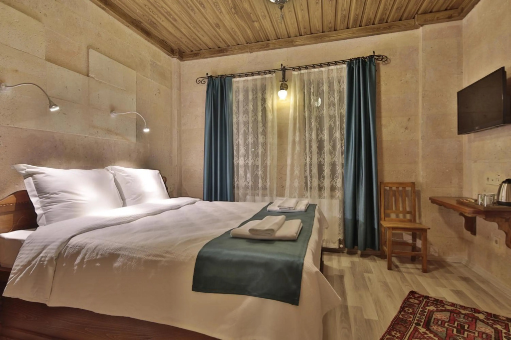 Cappadocia View Suit