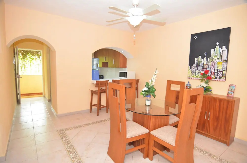 Superior Apt Rinc Del Sol 2 BR 2 BathR