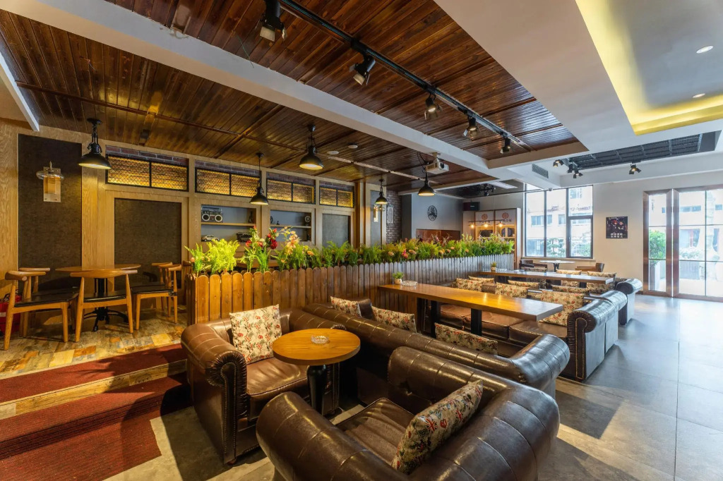 James Joyce Coffetel Lushan Guling Street
