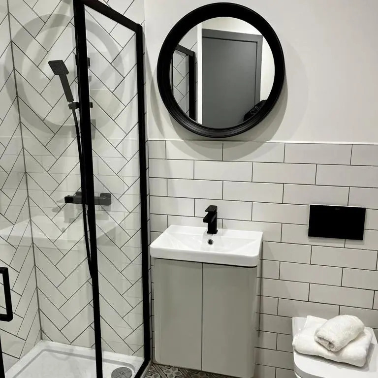 NEW - Luxury 1 bed Apt in West End
