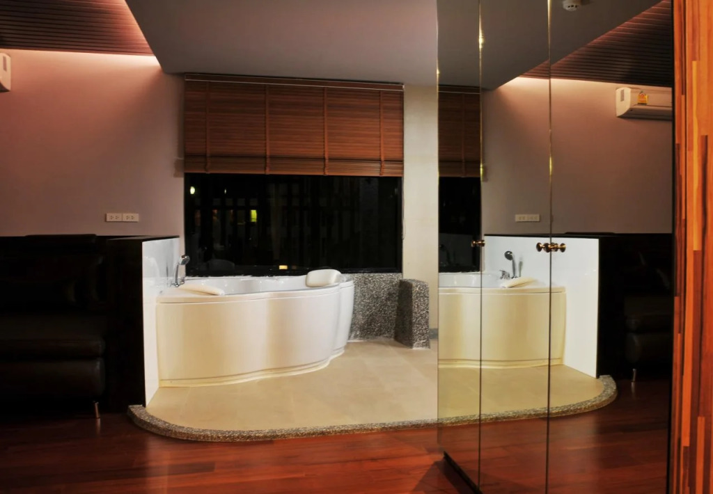 Mantra Varee Hotel