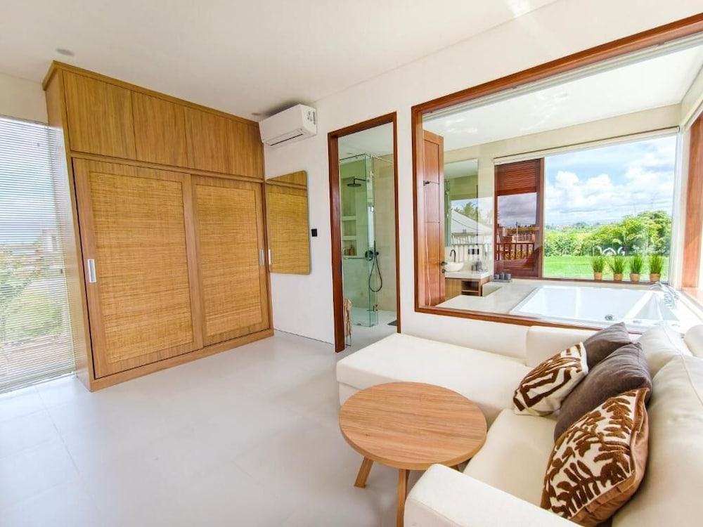 Mountain Sunshine Private Villa