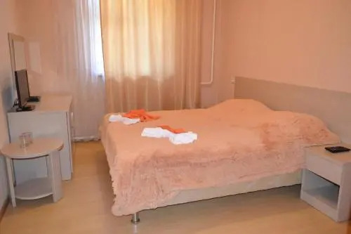 Ozet Guest House