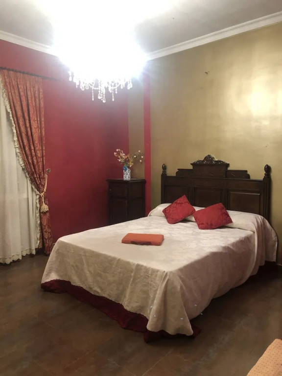 Apartamento en Pleno Centro De Marchena 3 dormitorios 3 baños privados