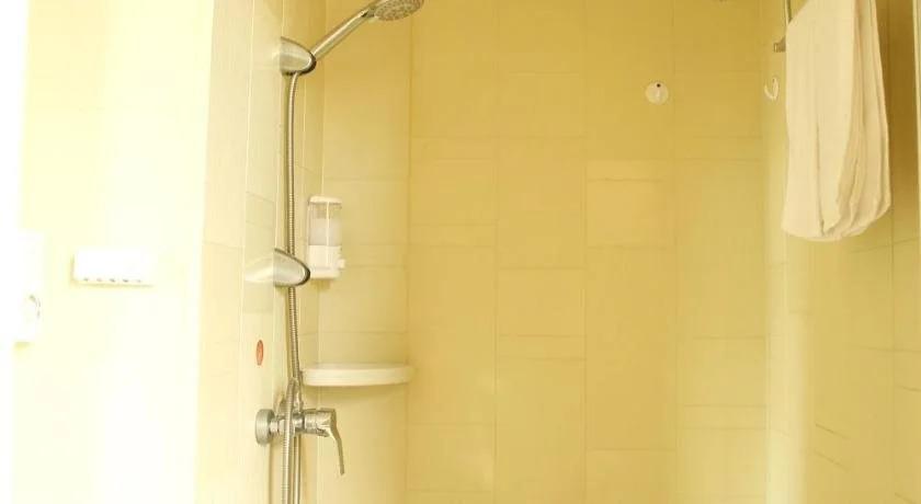 Nanchang Huyou Boutique Hotel Bayi Square Railway Station