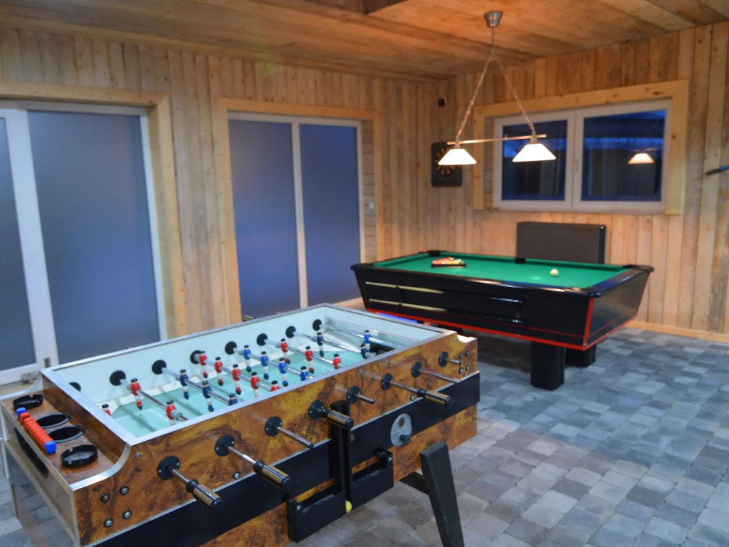 Sourbrodt Stay with Pool
