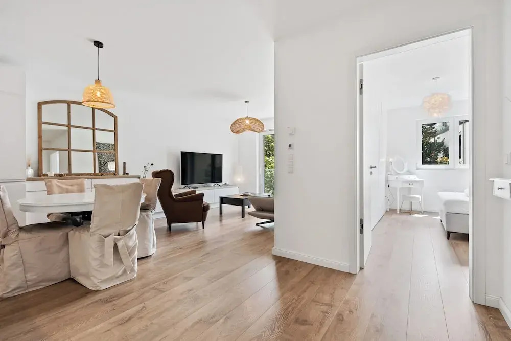 Stylish Apt Bouneweg-Süd Book Now ID225
