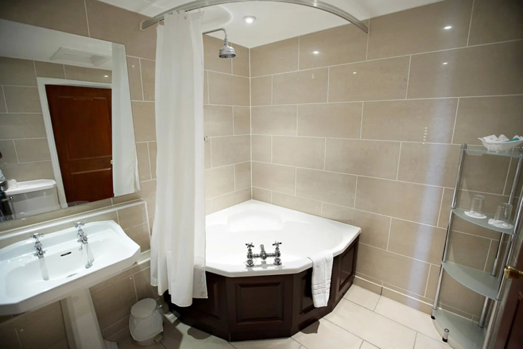 Ringwood Hall Hotel & Spa, Best Western Signature Collection
