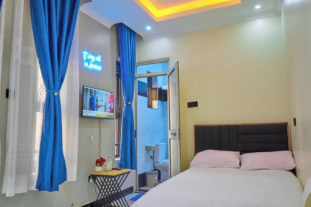 Freetown resort-Gulu