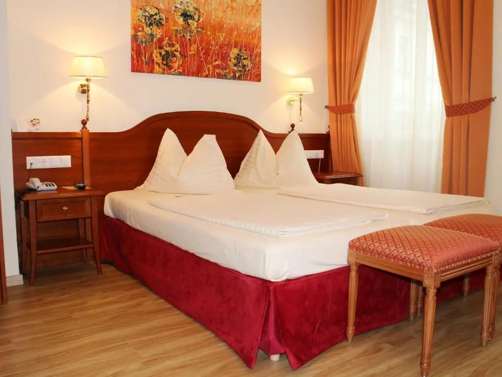 Altstadt Hotel Mosser Villach mit Parkplatz