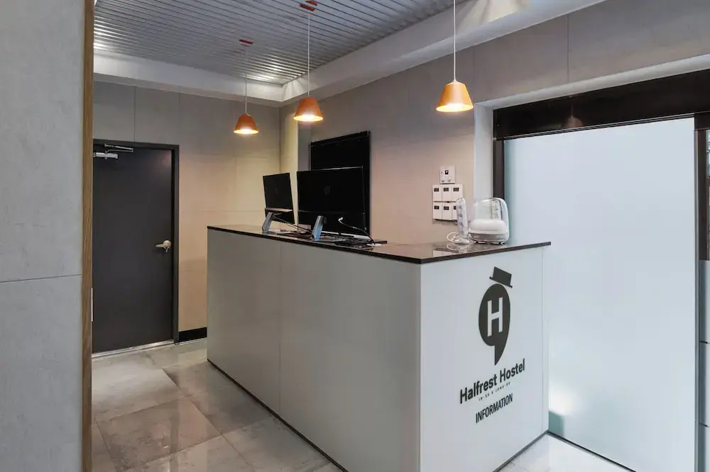 Half rest hostel Jongno Insa