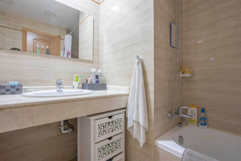 Nerja Apartment Holiday Rental Near Torrecilla Beach, 29