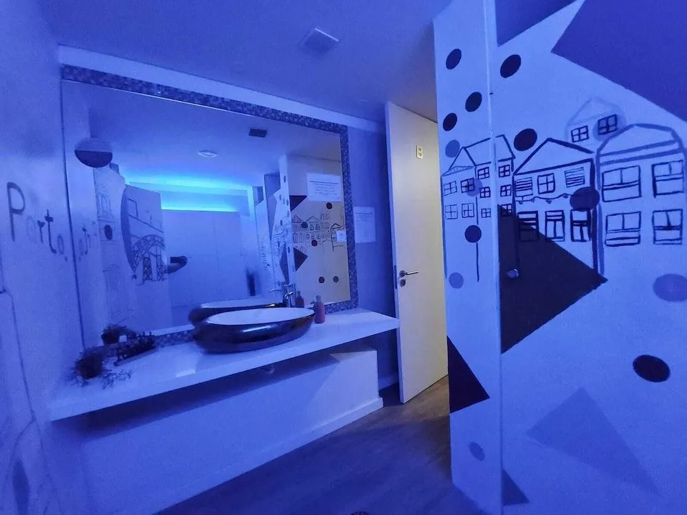 Evolue Hotel