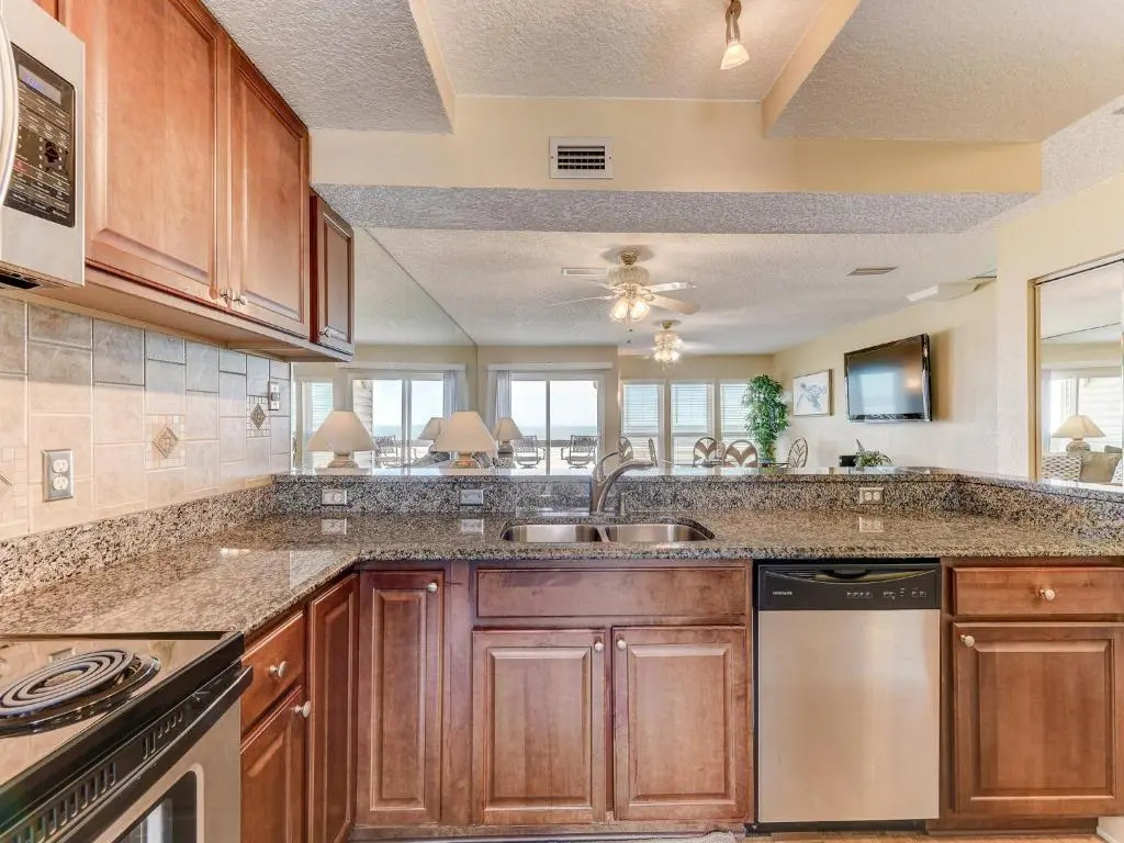 Surfside Six E, 2 Bedrooms, Ocean Front, Sleeps 6, Wireless Internet