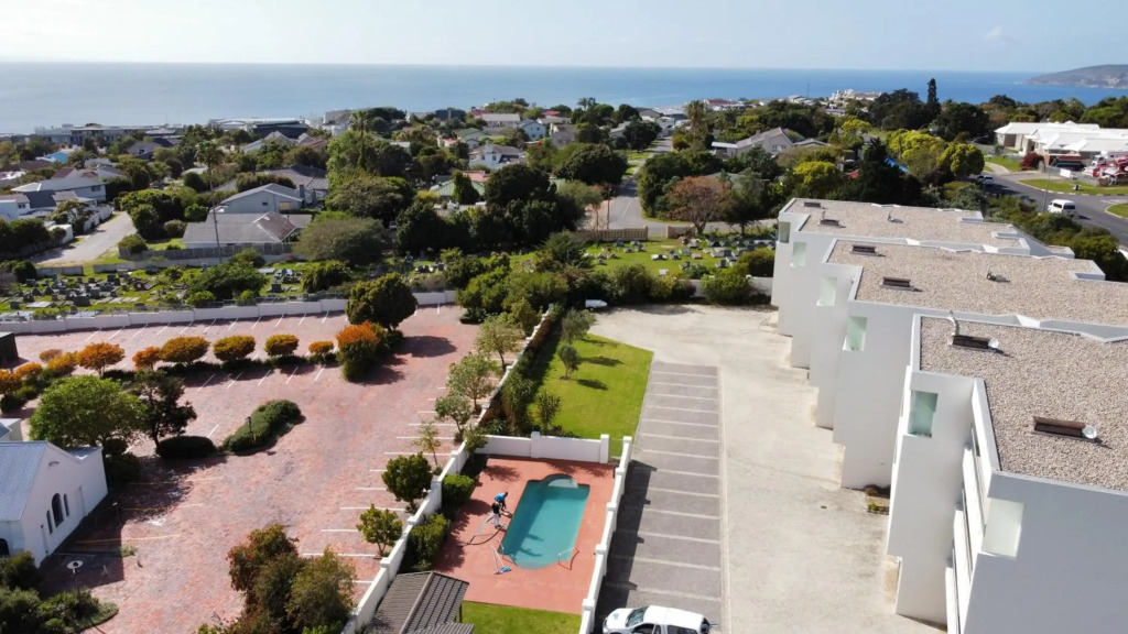 The Bella - 6 Sleeper - Sea Views Pool & Patio