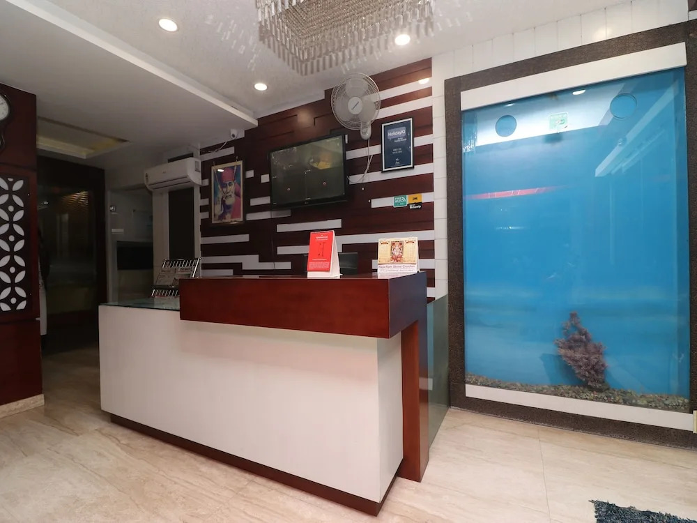 Collection O 28628 Hotel Himgiri Residency