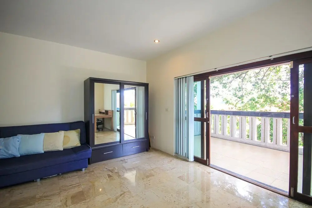 5 BR Pool Villa Close to Beach  CV5