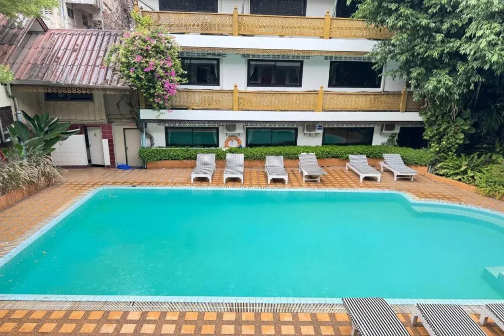 Collection O Lai Thai Guesthouse