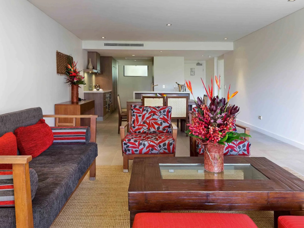 Pullman Palm Cove Sea Temple Resort & Spa