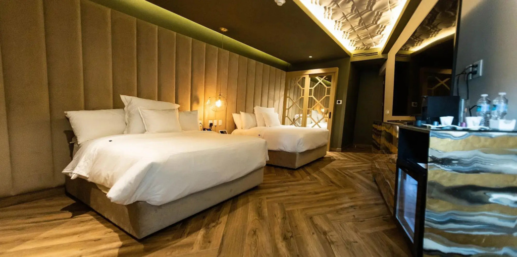 L Hotel Perla Boutique