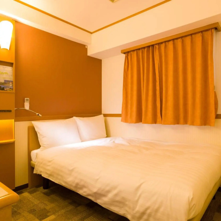 Toyoko Inn Yokohama Tsurumi eki Higashi guchi